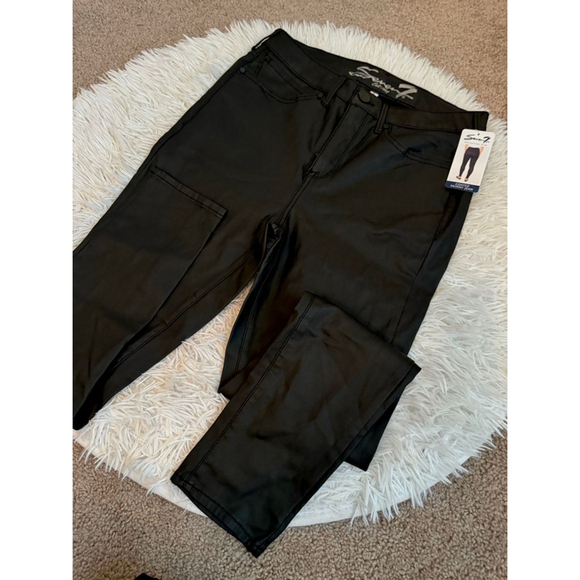 Seven 7 Denim - Seven 7 Women’s Denim Jeans Size 8 Black Coated Skinny Jeans BNWT $79.00 Retail